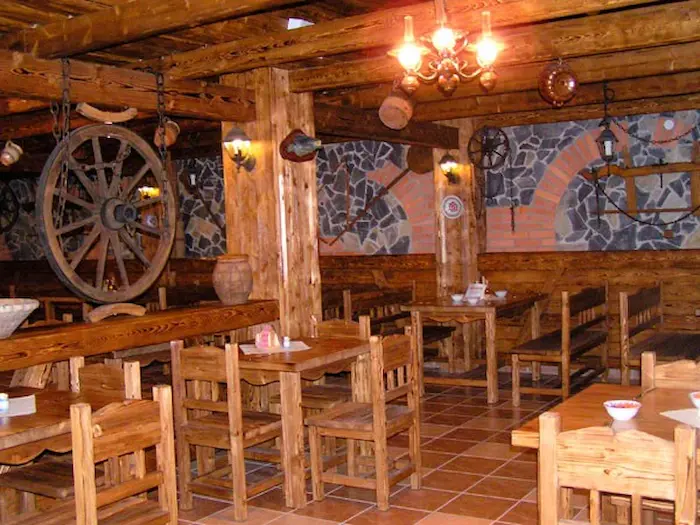 رستوران راه چوبی، از جنس چوب، یکی از جاهای دیدنی مازندران 1568486