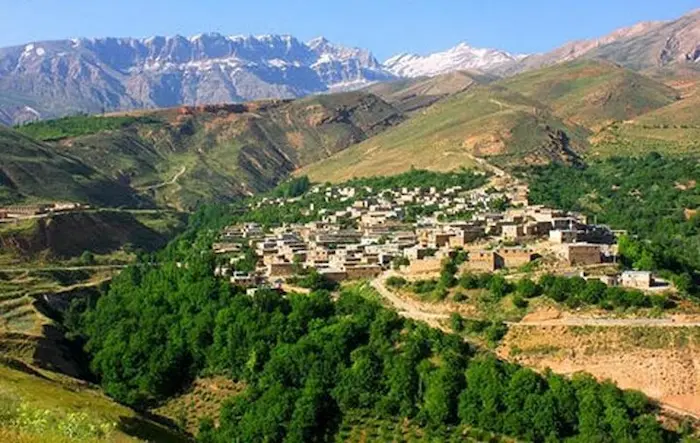 محاصره شده روستای توریستی شورک در دل کوهستان ها 468747