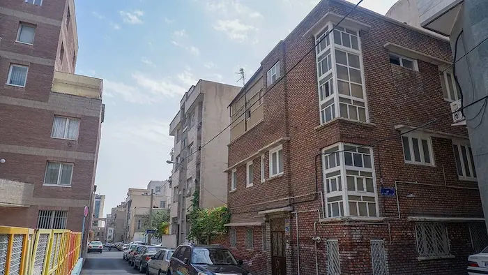 ساختمان نمای آجری مستحکم در مازندران برای اجاره 321564544205