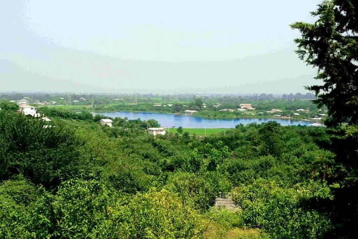 نمایی از دریاچه خضر در نوشهر 8574357848357